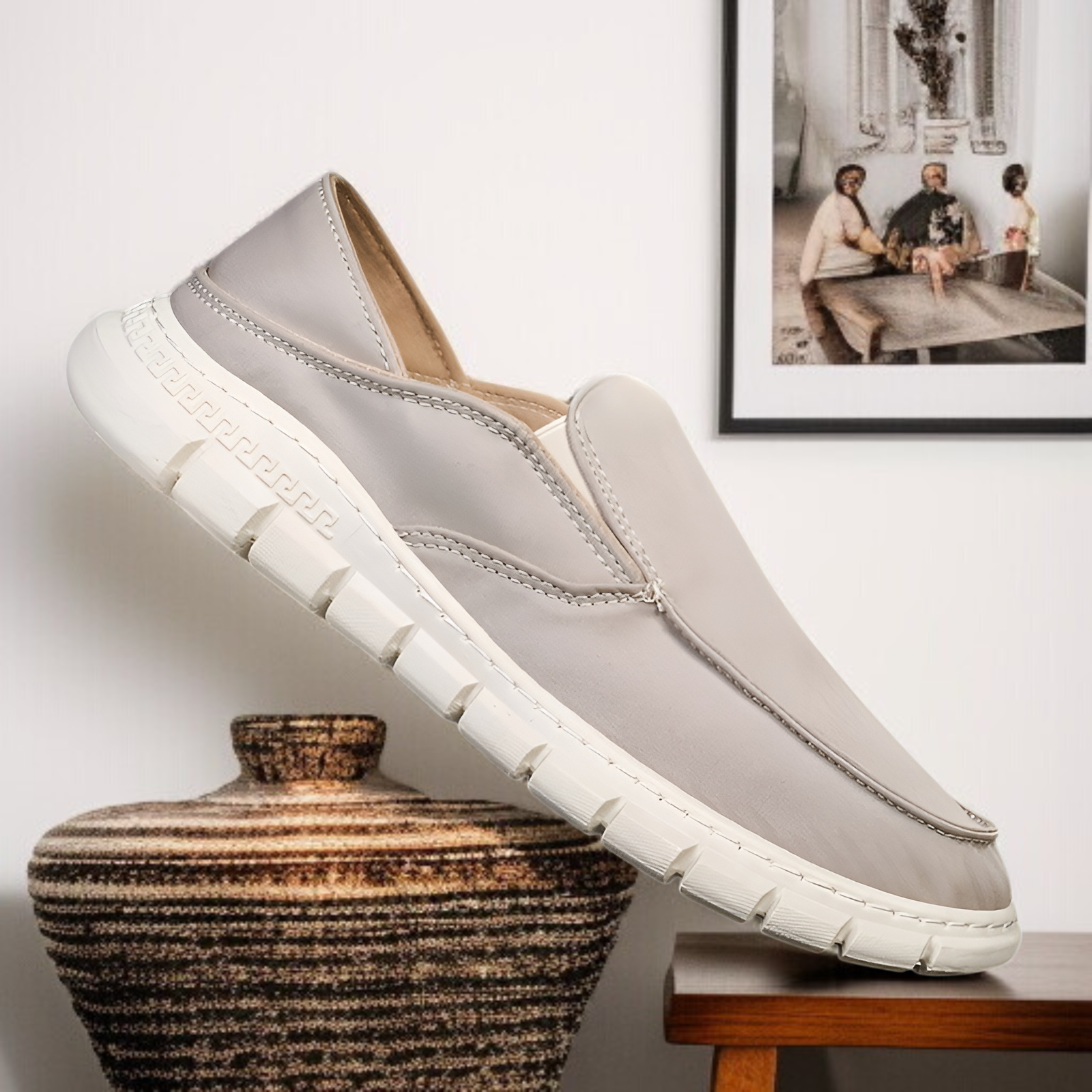 快適なスリッポンタイプの怠惰な靴