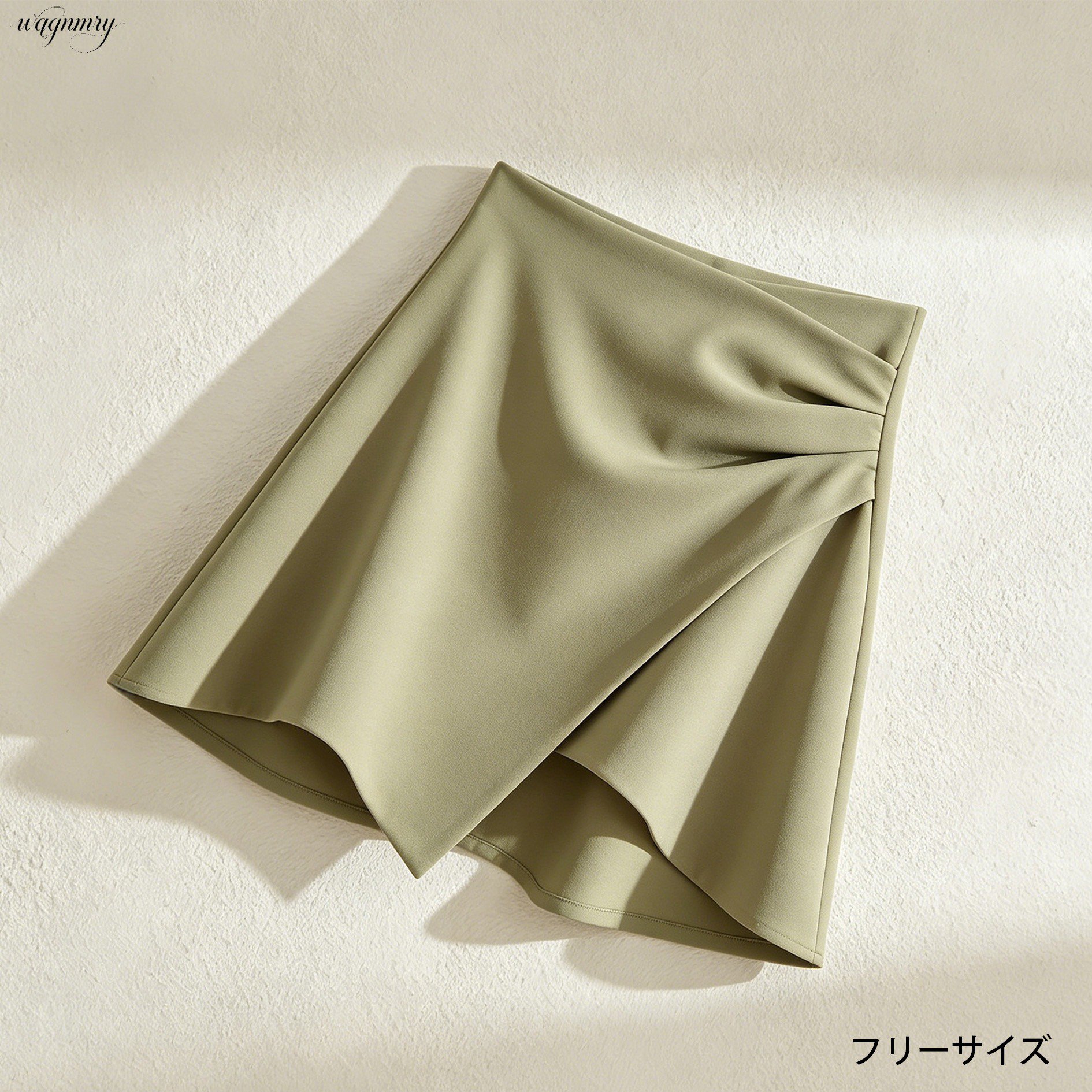 プリーツが美しいレディースミニスカート