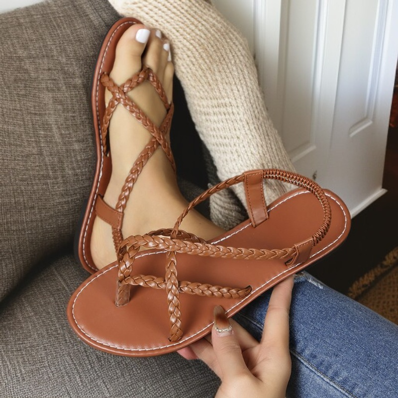 Trendy Large Size 43 Casual Woven Toe Flat Beach Sandals for Women, European Style