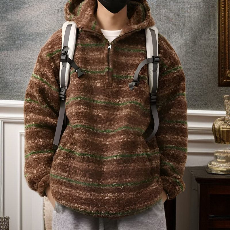  メンズ トレンドのストライプ柄ルーズウールコートとレトロルーズニット