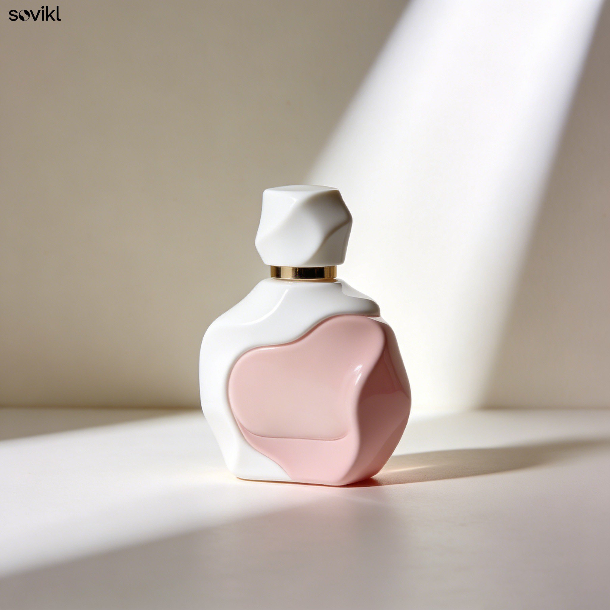 Pink and white color-blocked perfume travel-size bottles (10 bottles)