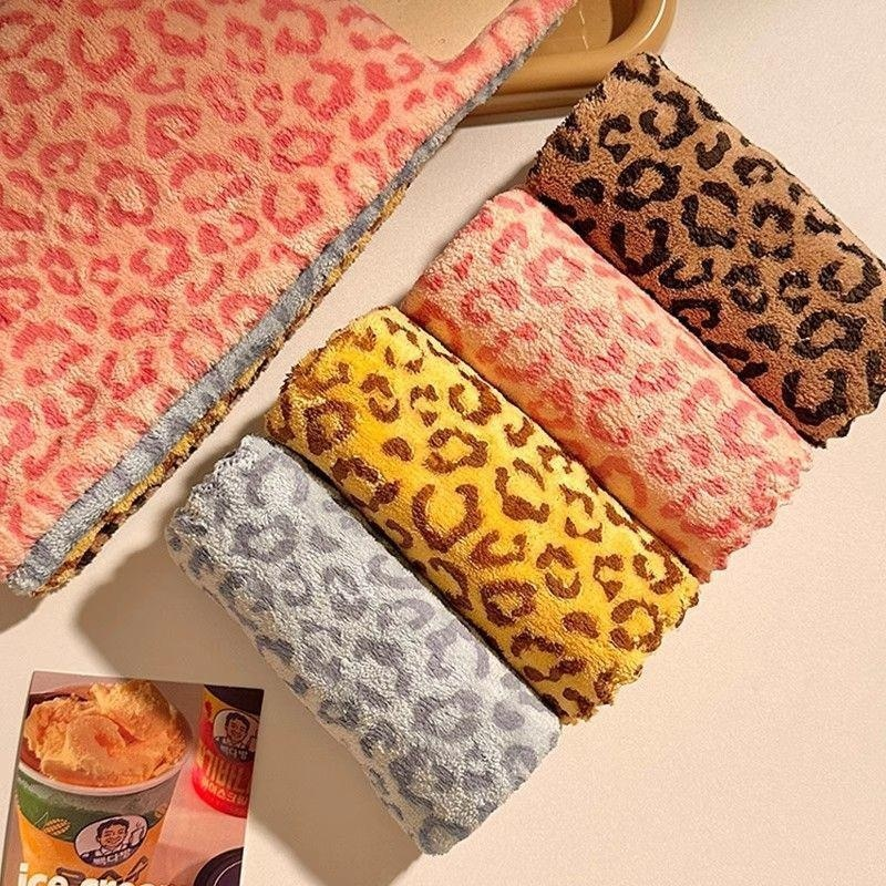 Multi-Purpose Cleaning Towel for Kitchen and Bathroom