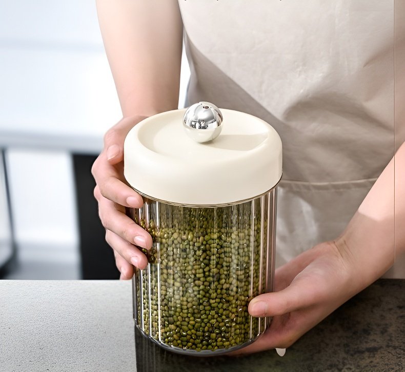 밀폐형 곡물 용기의 뚜껑 디테일