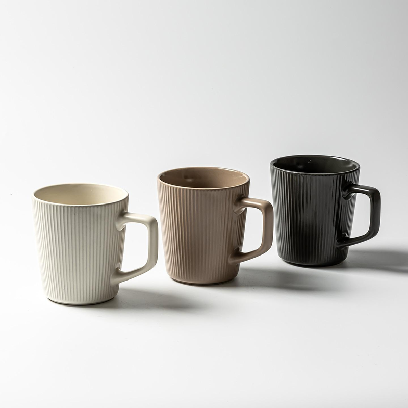 Home Use Large Capacity Embossed Ceramic Coffee Cup Water Cup