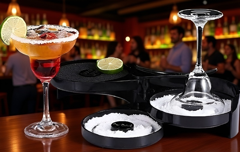 홈바에서 사용하는 칵테일 스푼