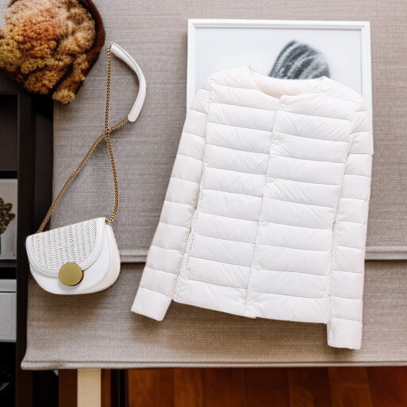 여성복 패딩 슬림형 쇼트 코트 슬림 라운드 패딩