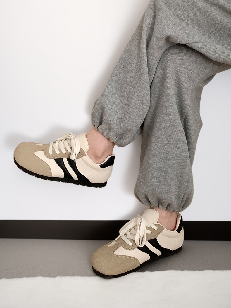 독일산 운동화 브랜드 로고