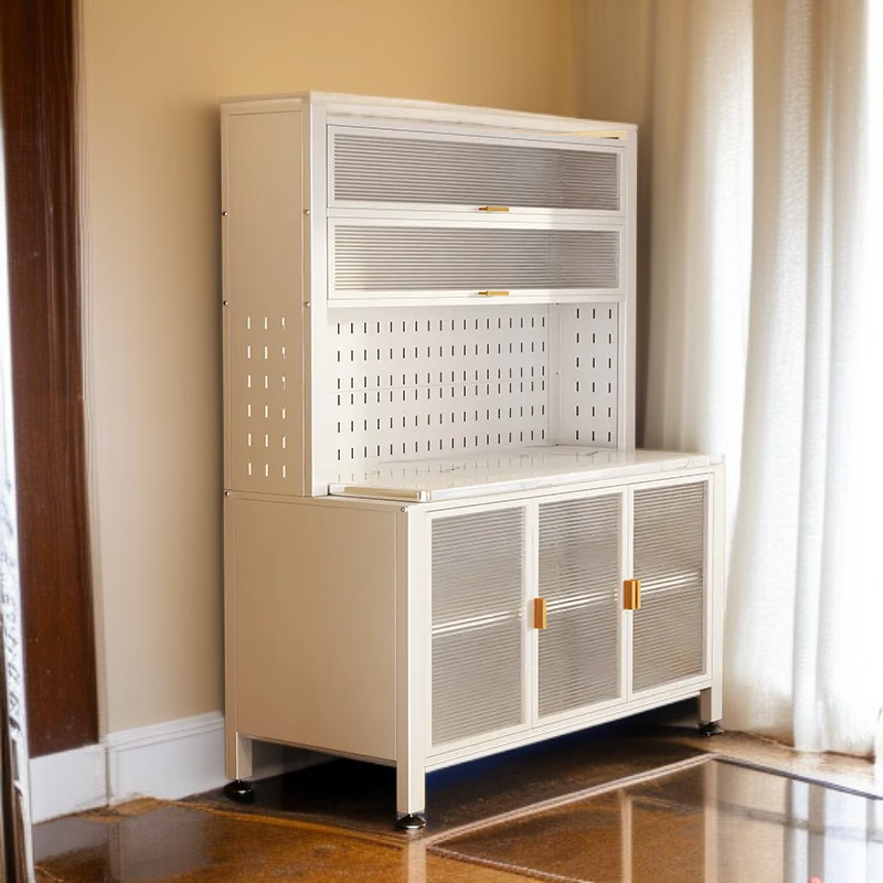 أرفف خشبية أنيقة لتزيين المنزل