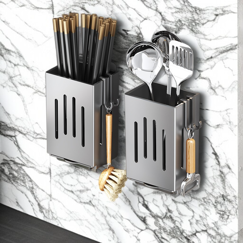 주방에 설치된 젓가락 보관대