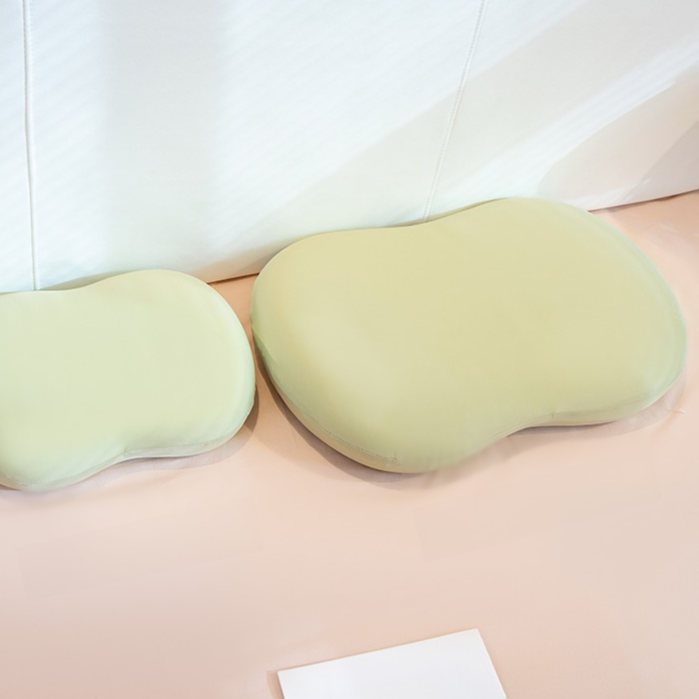 아이스 실크 메모리폼 목베개