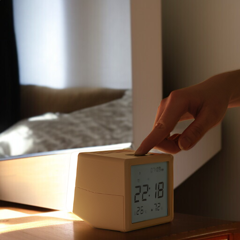 シーソー目覚まし時計ナイトライト、無段階調光、温度と湿度表示、ワンタッチスイッチ付きデュアル目覚まし時計、デスクトップLED大画面デジタルディスプレイ時計、多機能ナイトライト、ベッドサイドランプ、Ty
