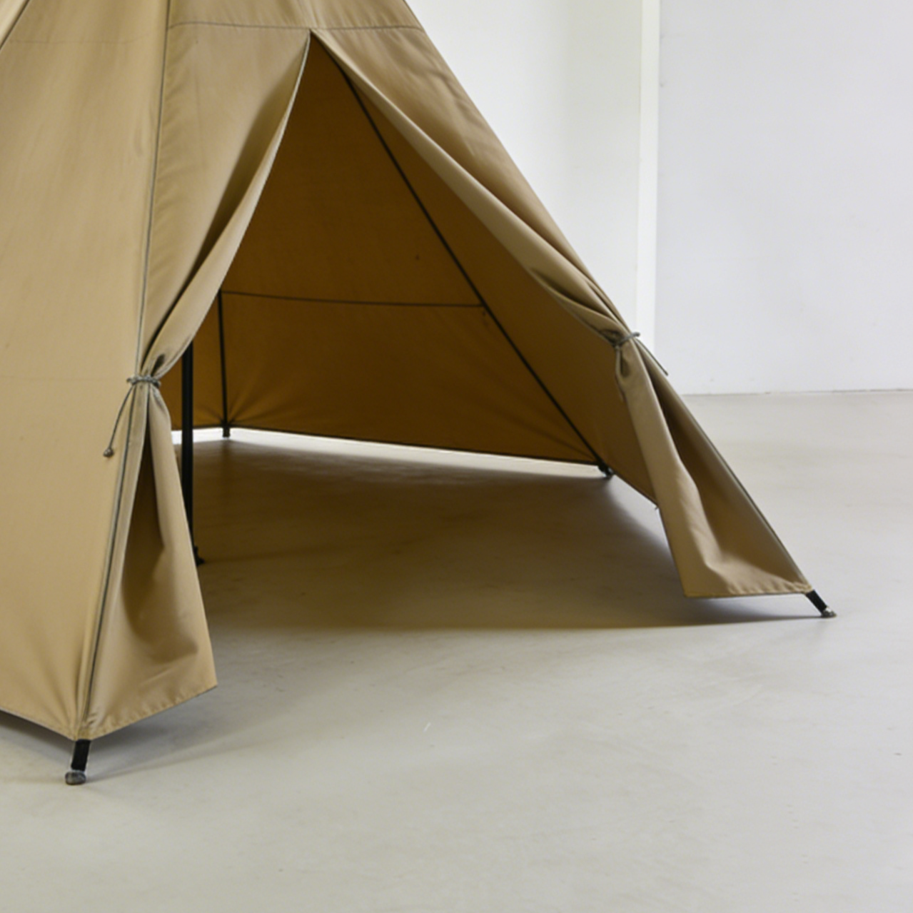 おしゃれなデザインの室内テント