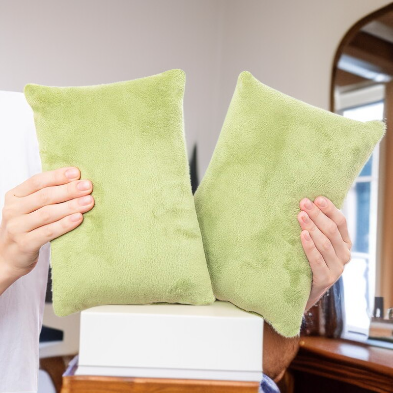 旅行迷你絨布枕頭