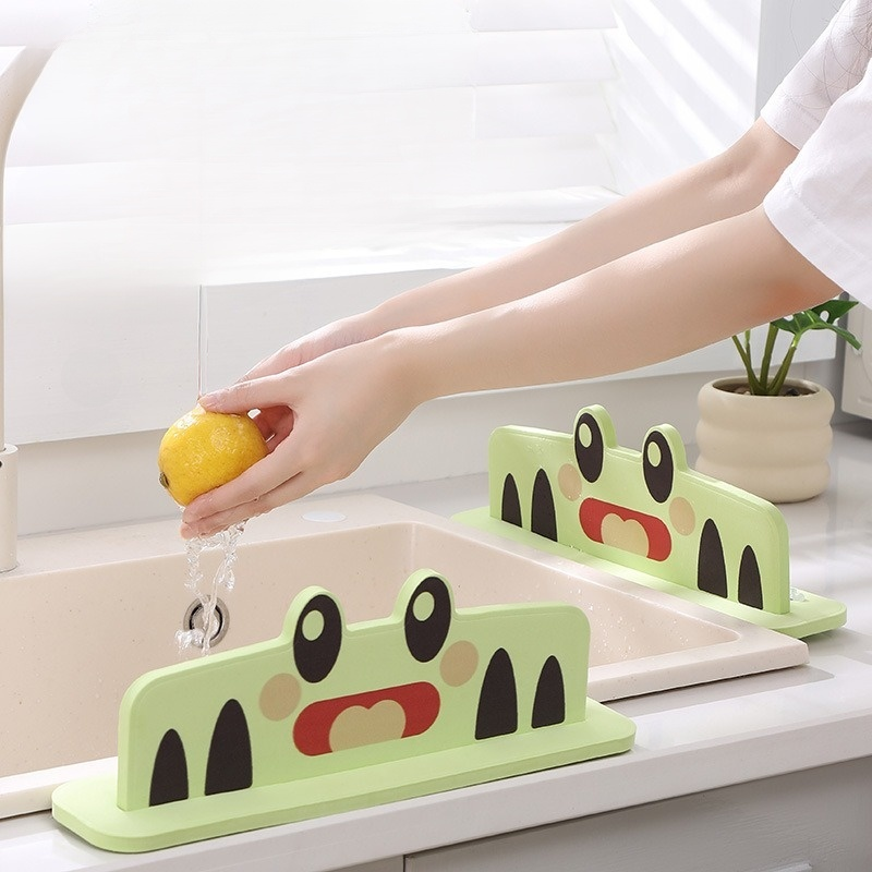 흡착식 싱크대 물막이판