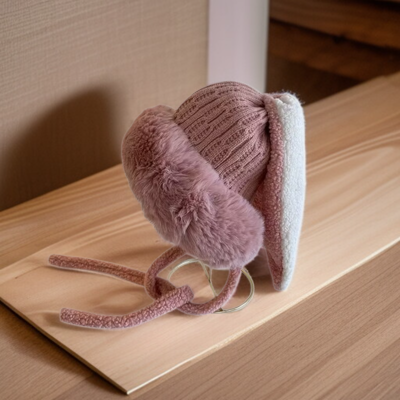  귀를 따뜻하게 감싸는 보온 모자