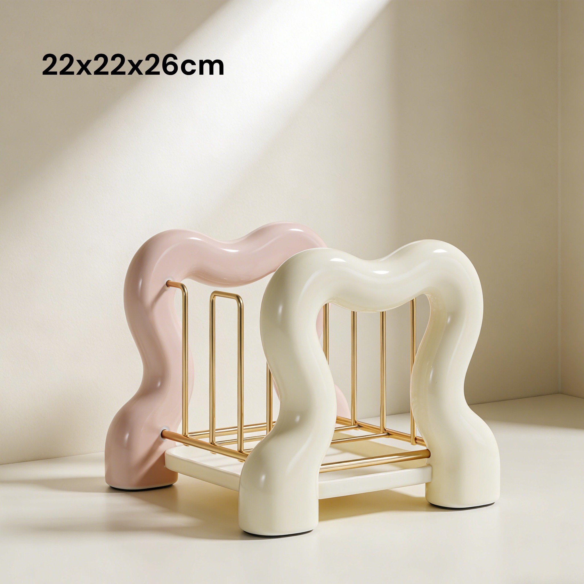 Space-saving dish rack for kitchen organization