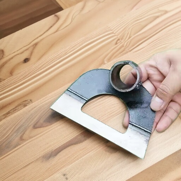 家庭菜園で使う除草鍬