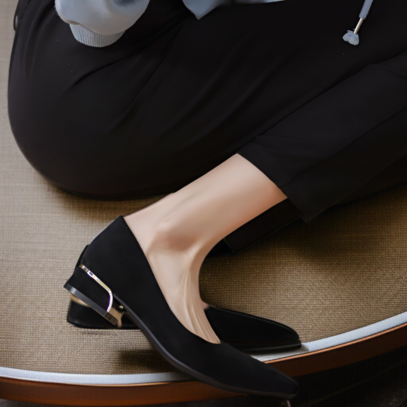 安定感のある厚底ハイヒールシューズ