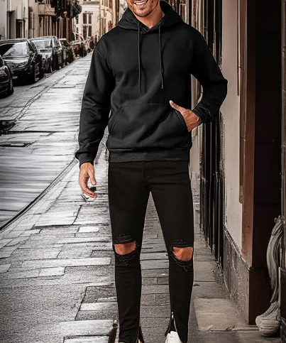 긴팔 디자인의 남성 후드티 측면