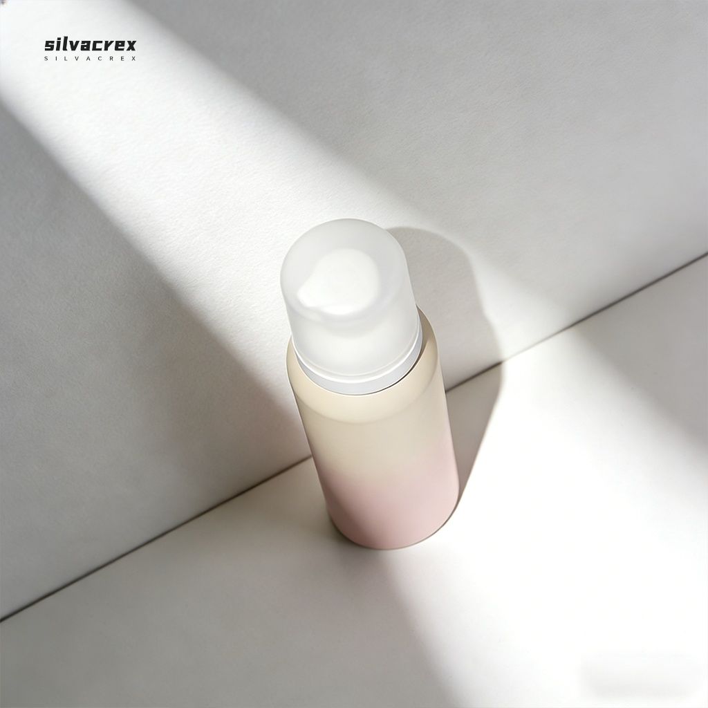 車內儀表板使用泡沫清潔劑前後對比