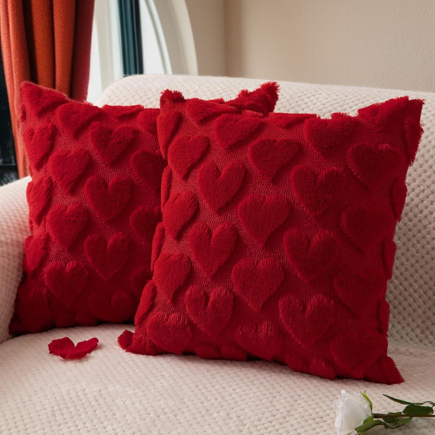 可愛毛絨抱枕套細節特寫