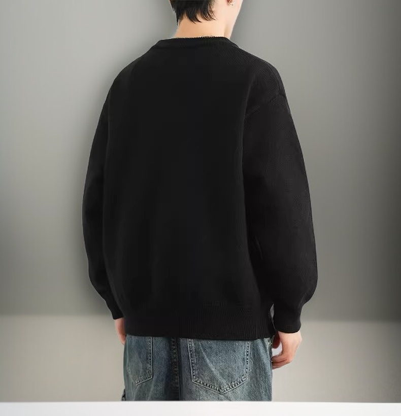 라운드 넥 남성 스웨터 다양한 컬러 이미지