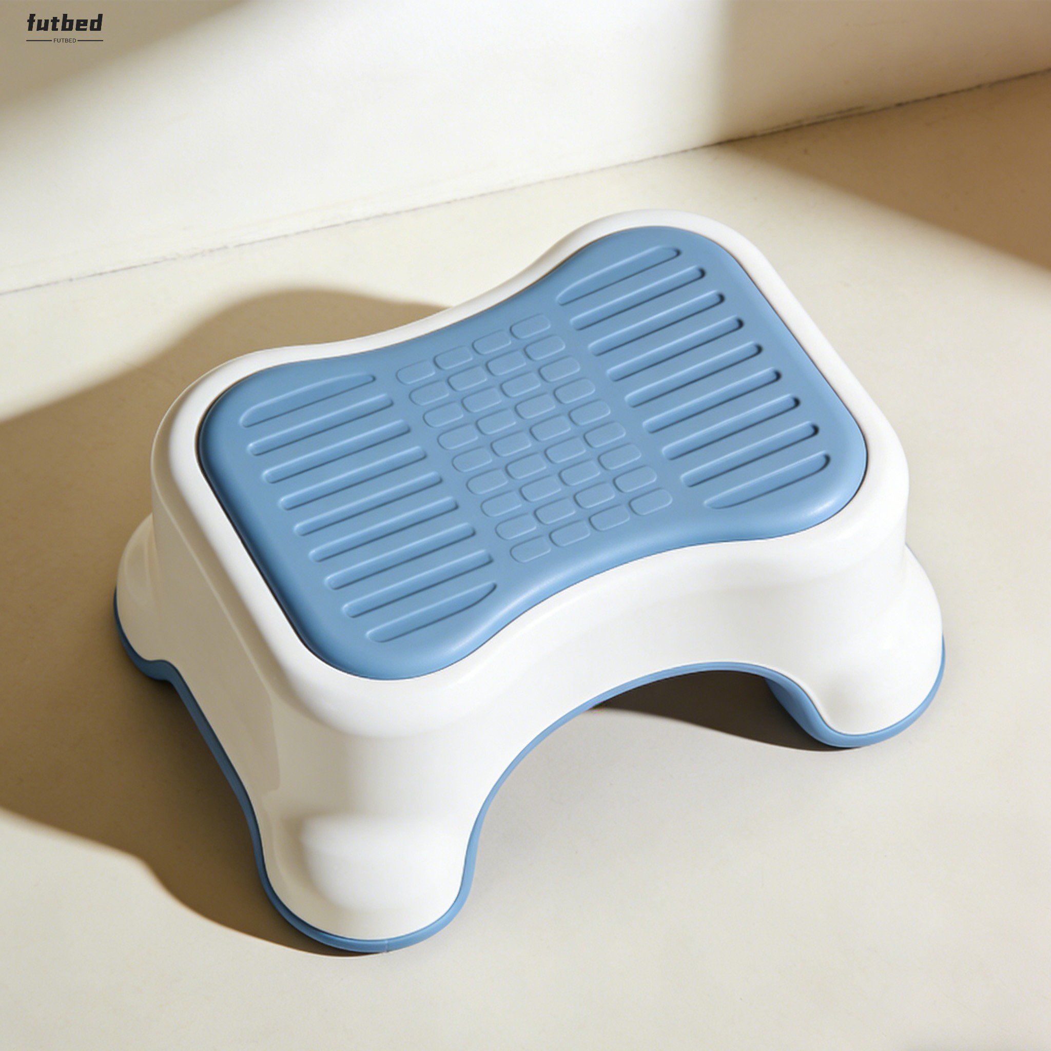 Silent under-desk step stool