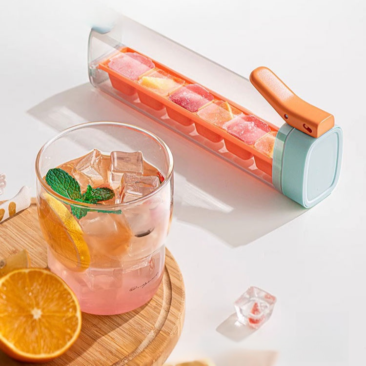 Home ice maker