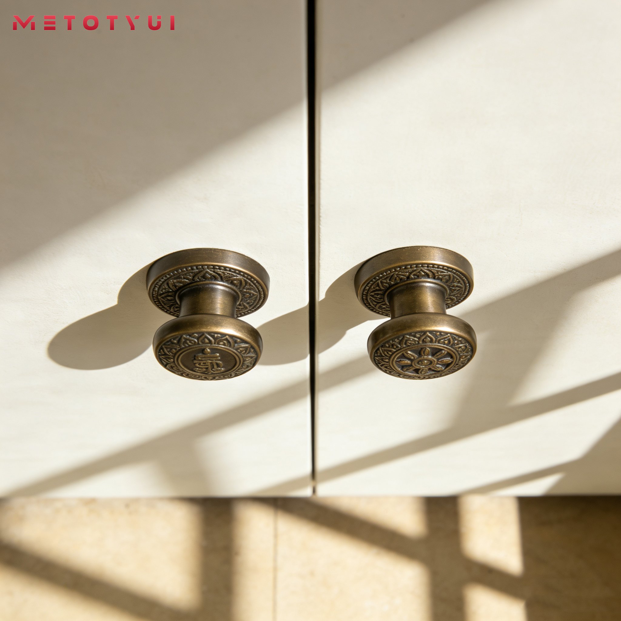 ดีไซน์มือจับประตูตู้จีนโบราณแข็งแรง