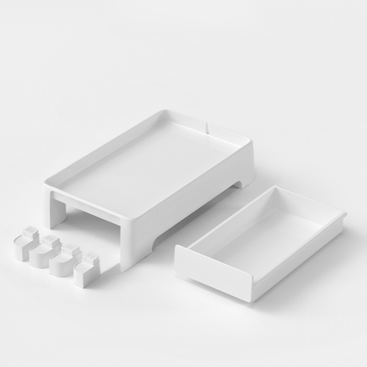 Adjustable Height Cat Feeding Stand