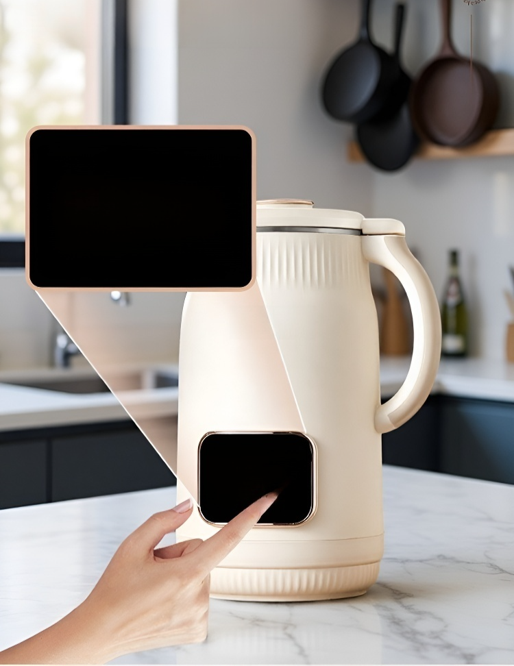 一人暮らしにも最適な小型自動ブレンダー