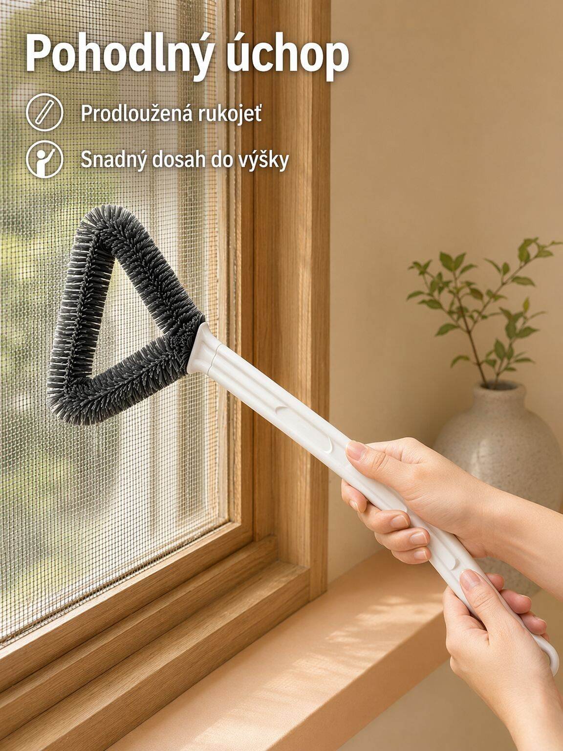 Domácí pomůcka pro úklid okenních sítí