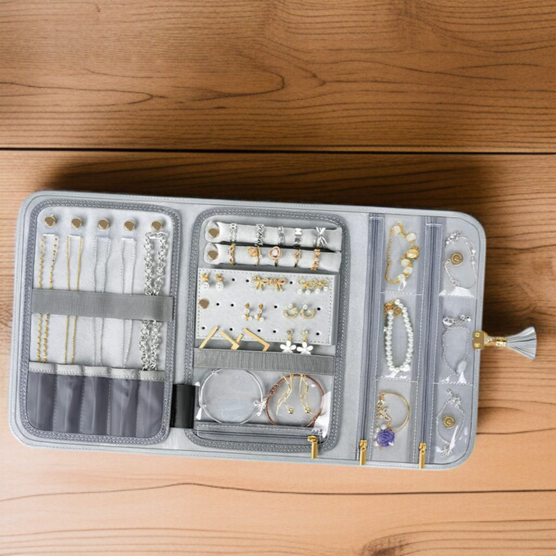 ジュエリーボックス PUレザー ジュエリーケース 指輪置き ジュエリー 収納ケース 携帯用 持ち運び ネックレスケース 仕切り付き宝石箱 じゅえりーぼっくす ネックレス イヤリング ピアス ブレスレッ