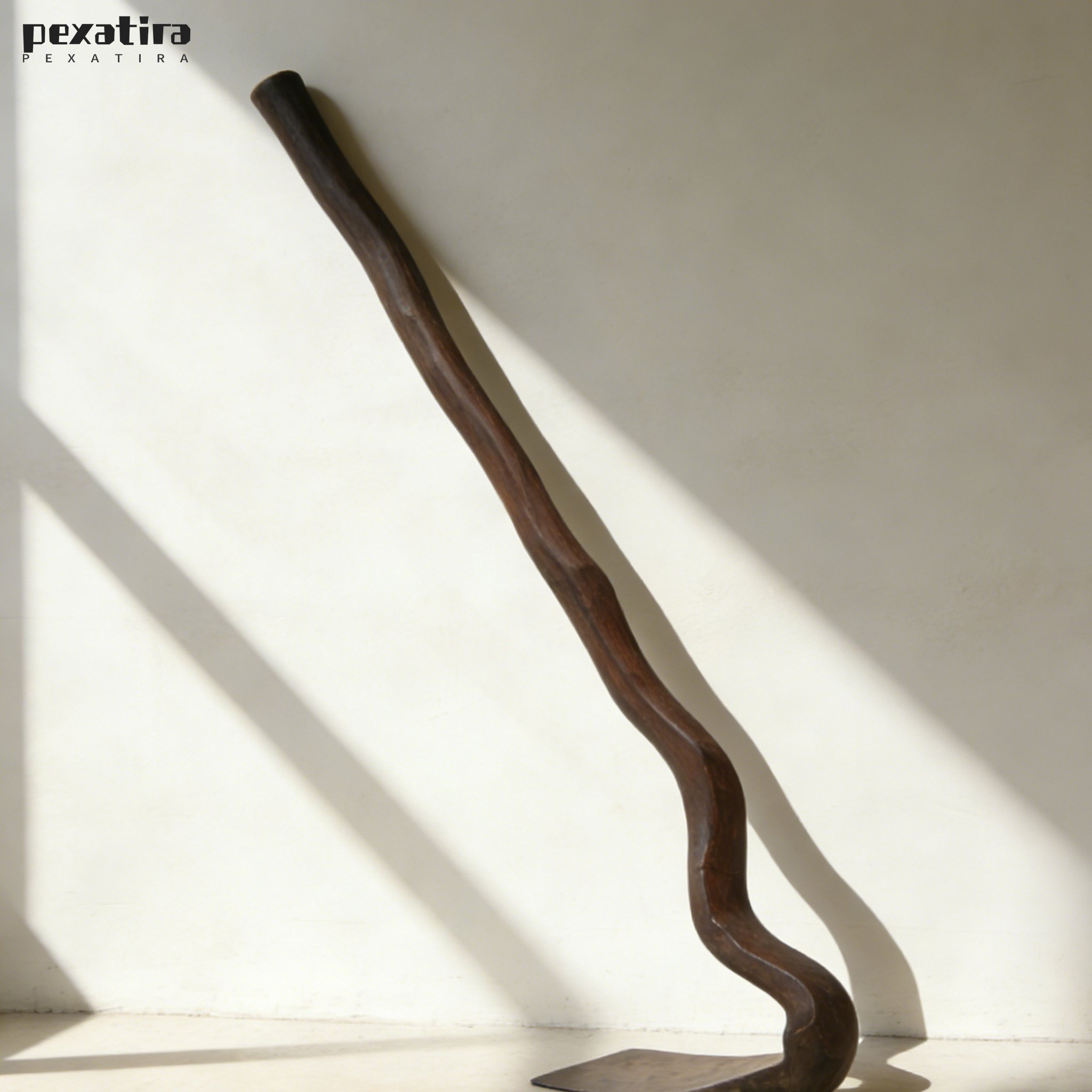 จอบสวนอเนกประสงค์