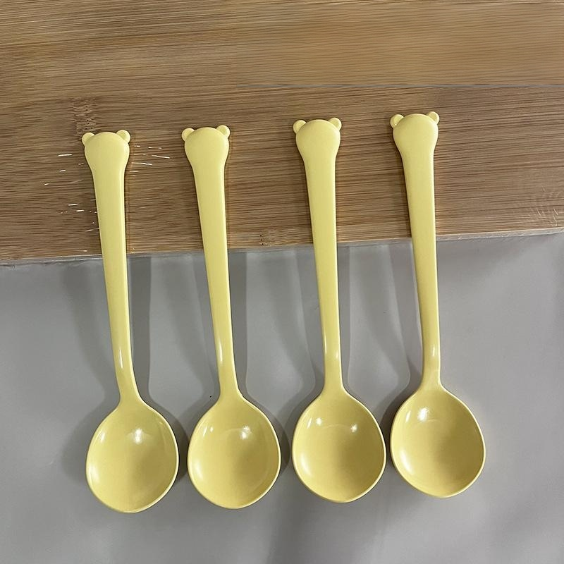 long-handled dessert spoon