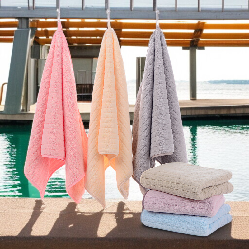 코랄 잔 가느다란 타월