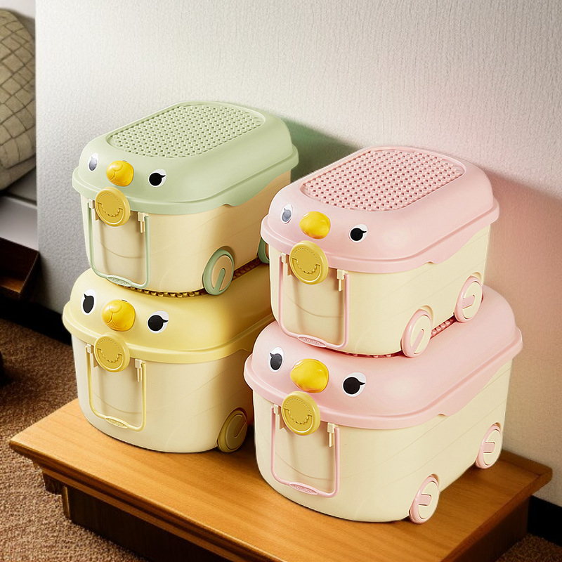 Praktický box na svačiny a hračky