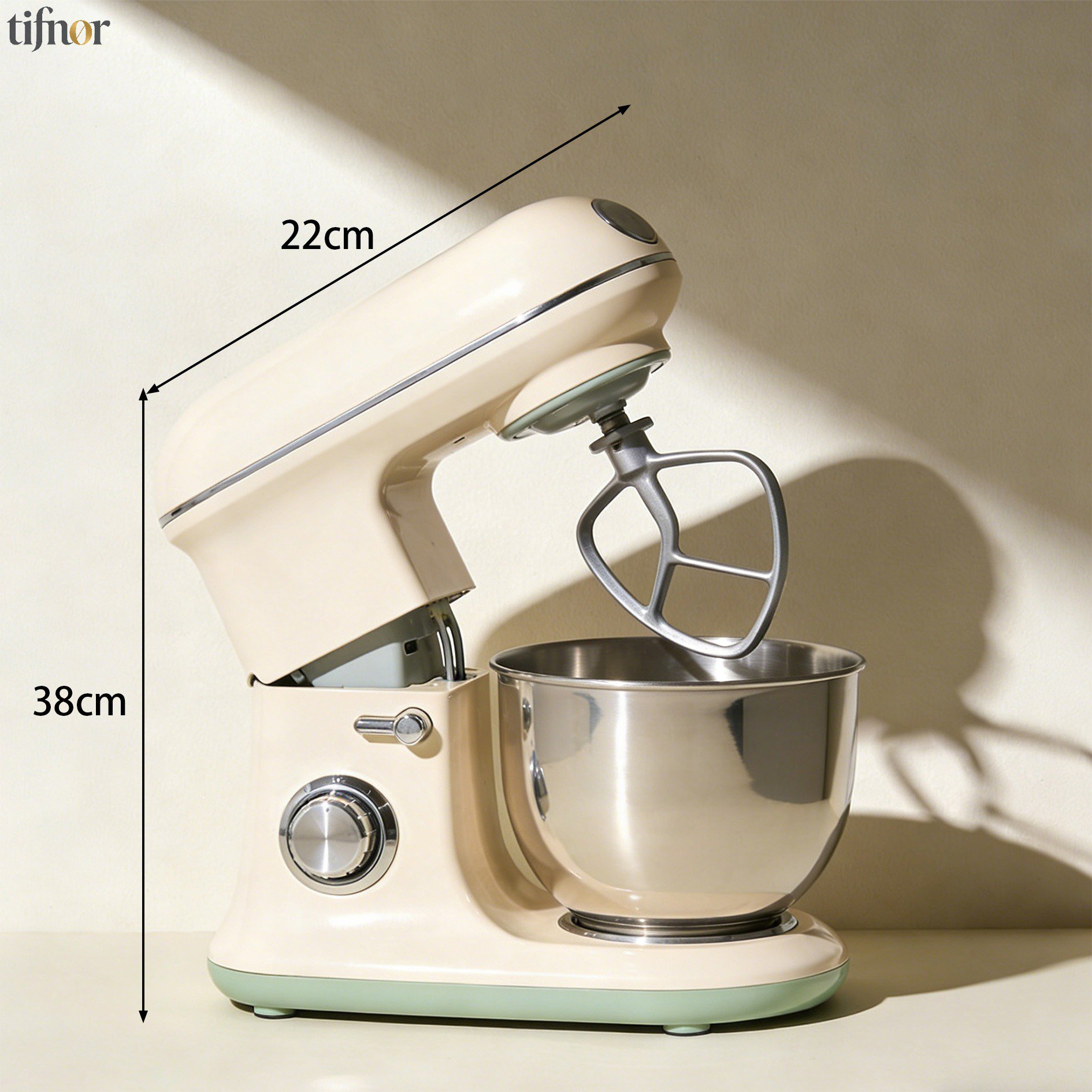 多機能ブレンダーのパネルと操作ボタン