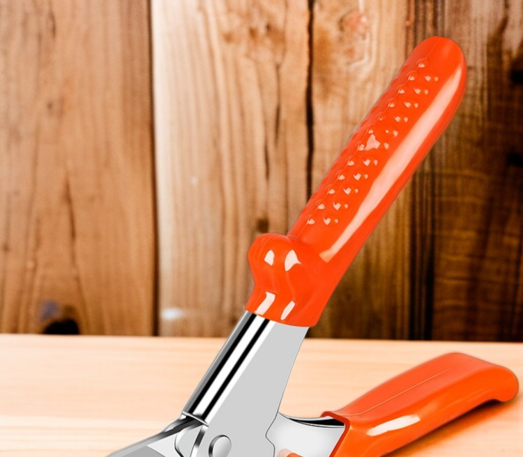 Ergonomisches Design des Schrägschnittwerkzeugs