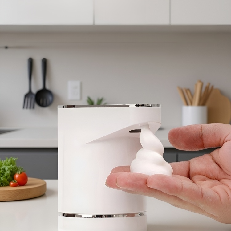 자동 거품 손 세정기