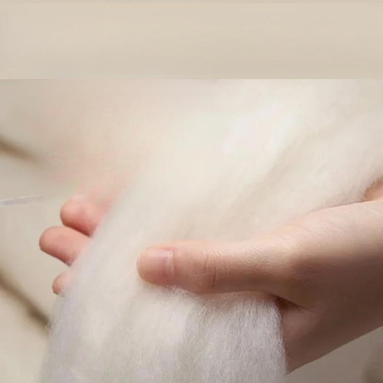 남성 도톰 기모 자수 니트