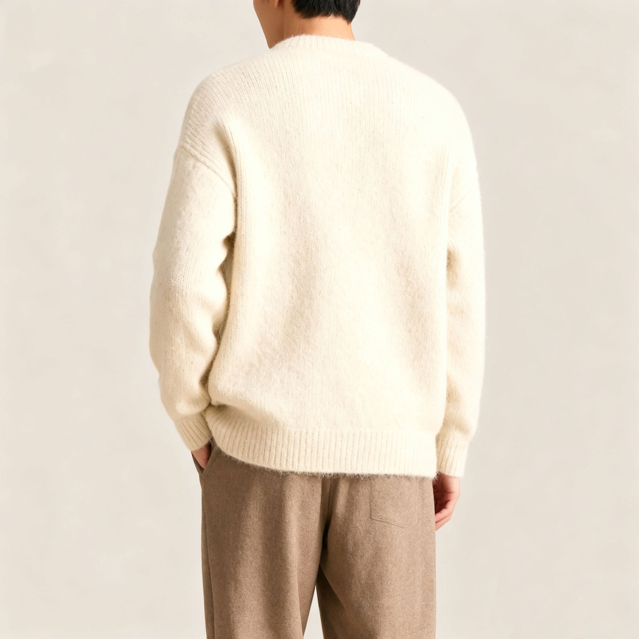 포근한 니트 스웨터