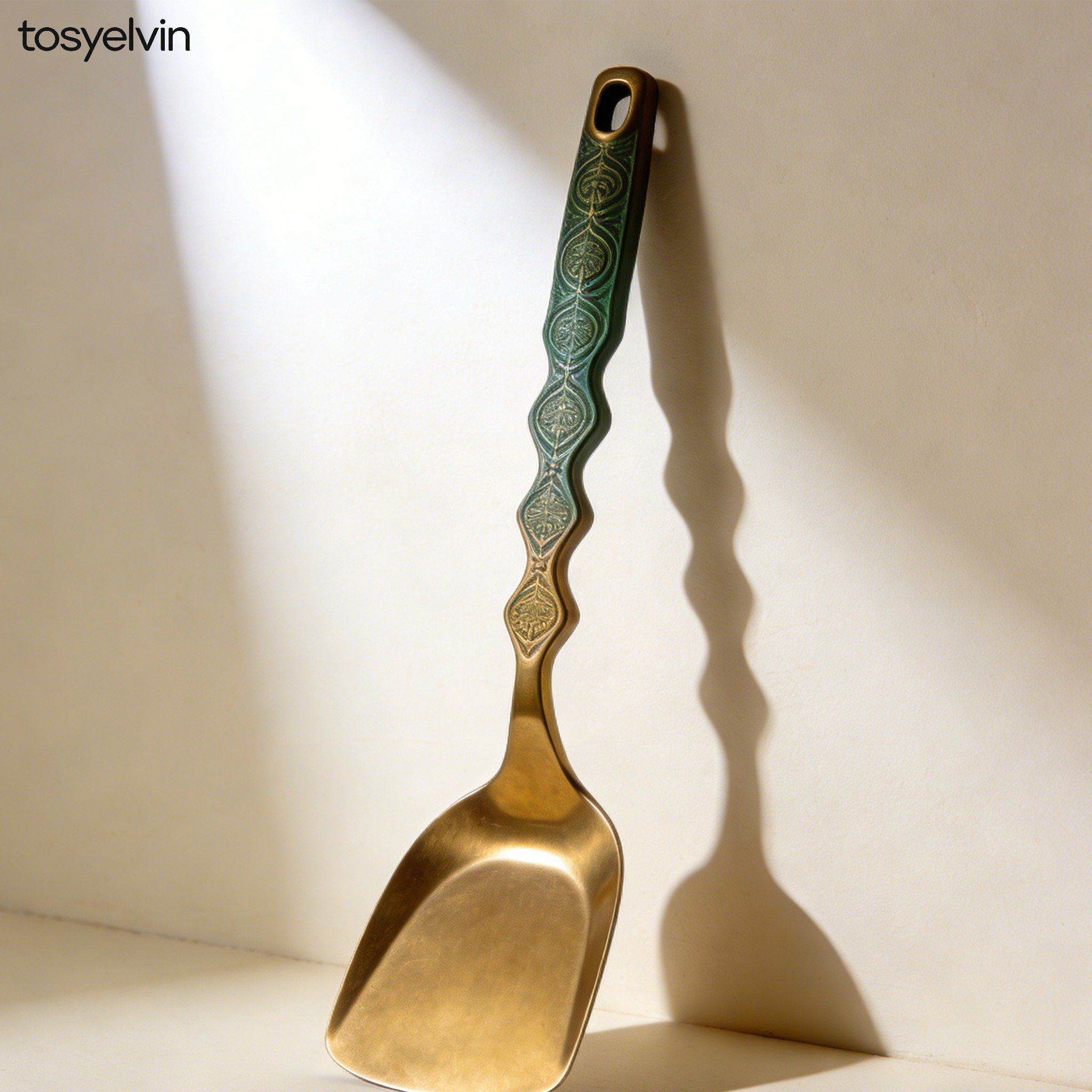 ตะหลิวสแตนเลสคุณภาพดี ทนทาน ไม่เป็นสนิม