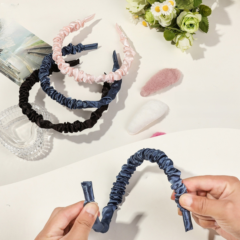 Satynowe, jednokolorowe akcesoria do włosów