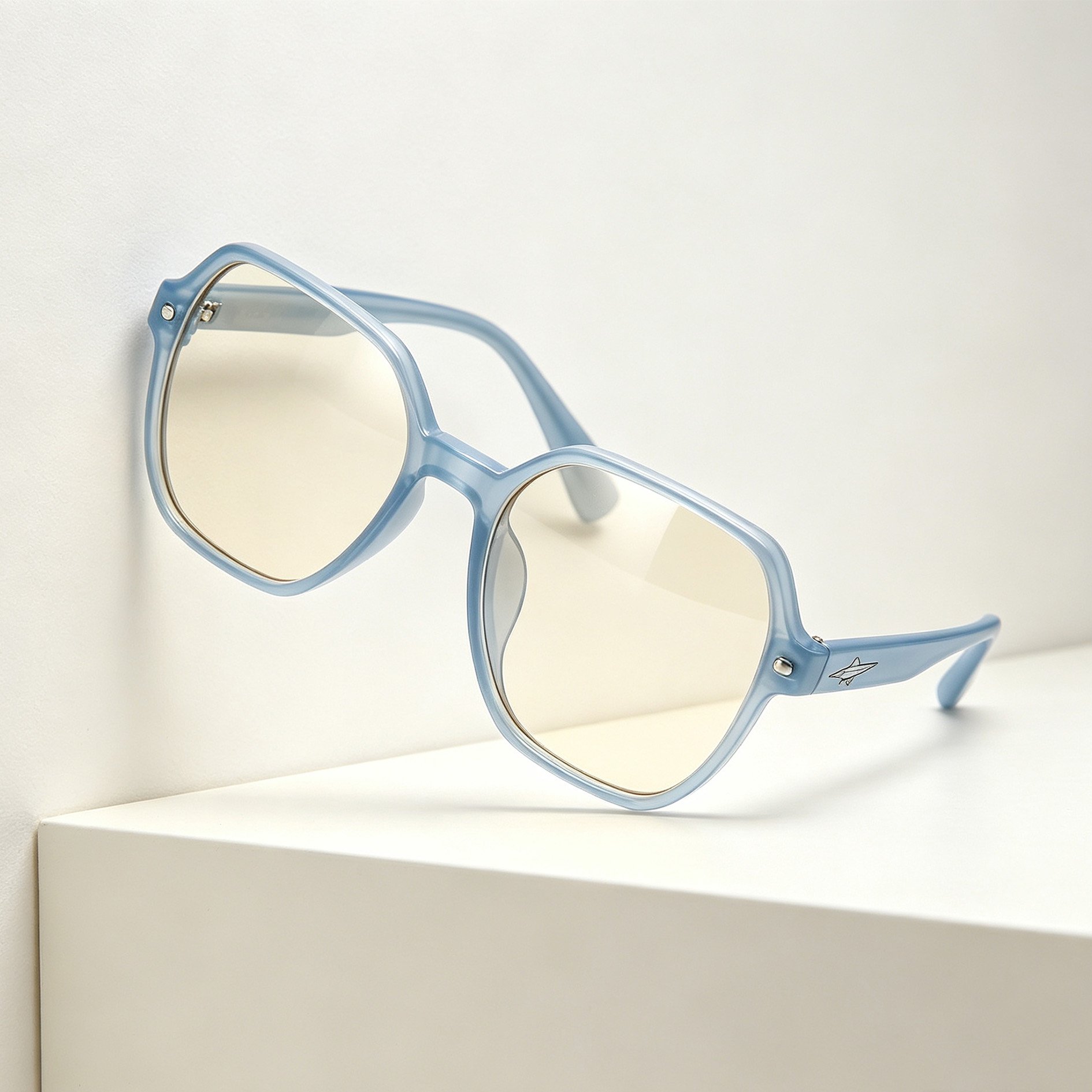 Close-up of Starry Sunglasses frame details