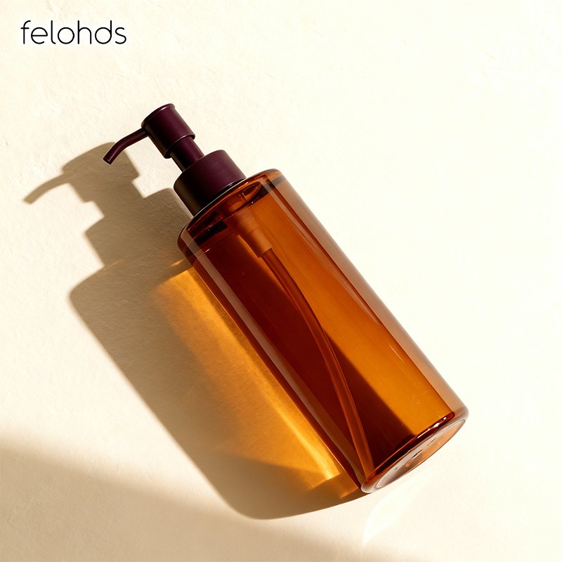 น้ำมันล้างเครื่องสำอางสามารถใช้กับดวงตาและริมฝีปากได้