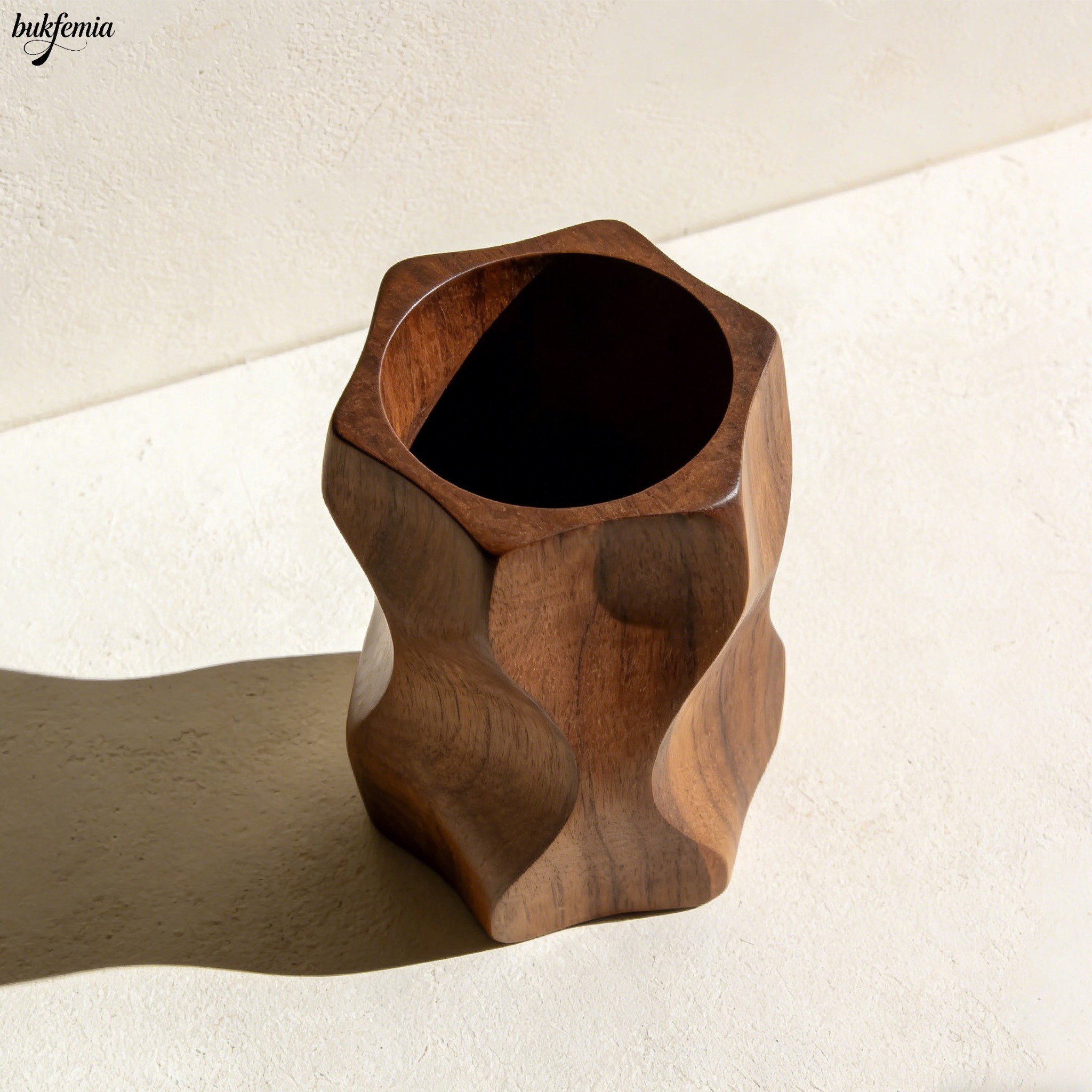 Solid wood pen holders (7 pieces)