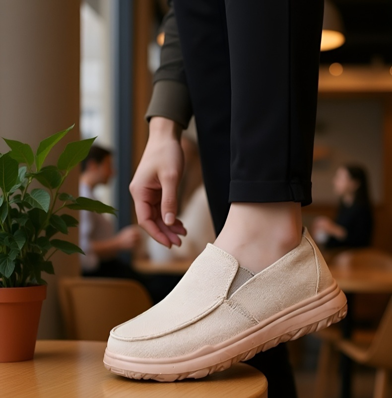 데일리룩에 어울리는 슬립온 로퍼