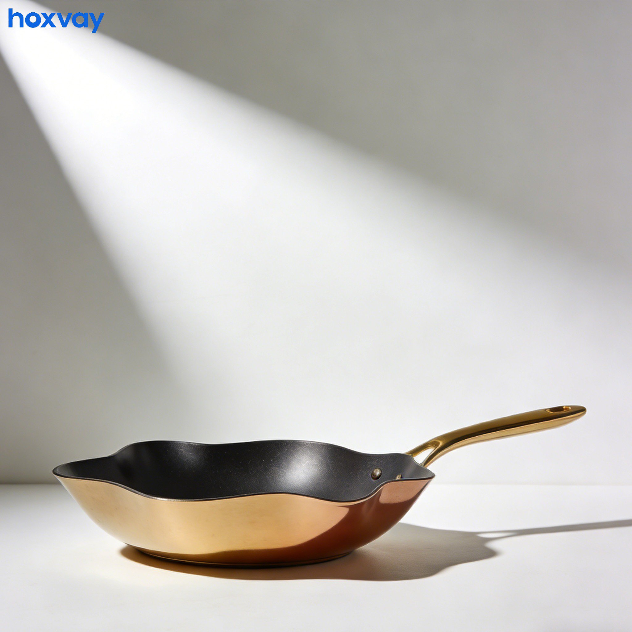 Household non-stick frying pan