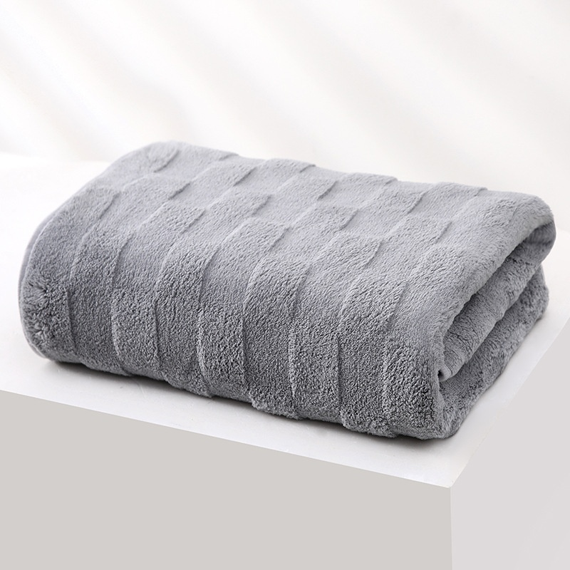 Absorbent Thick Coral Velvet Bath Towel